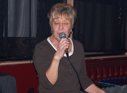 Toni Jones sings Lean On Me by Club Nouveau